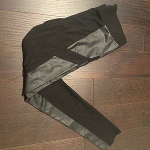 Leather leggings